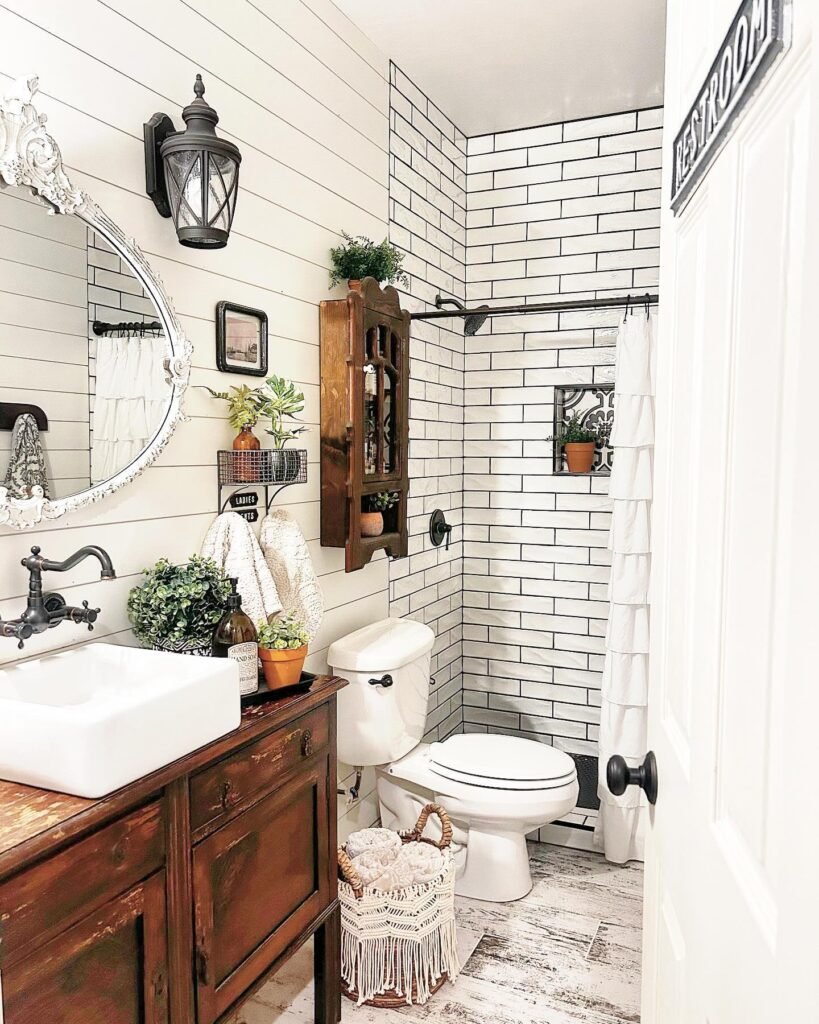 Farmhouse Bathroom Ideas