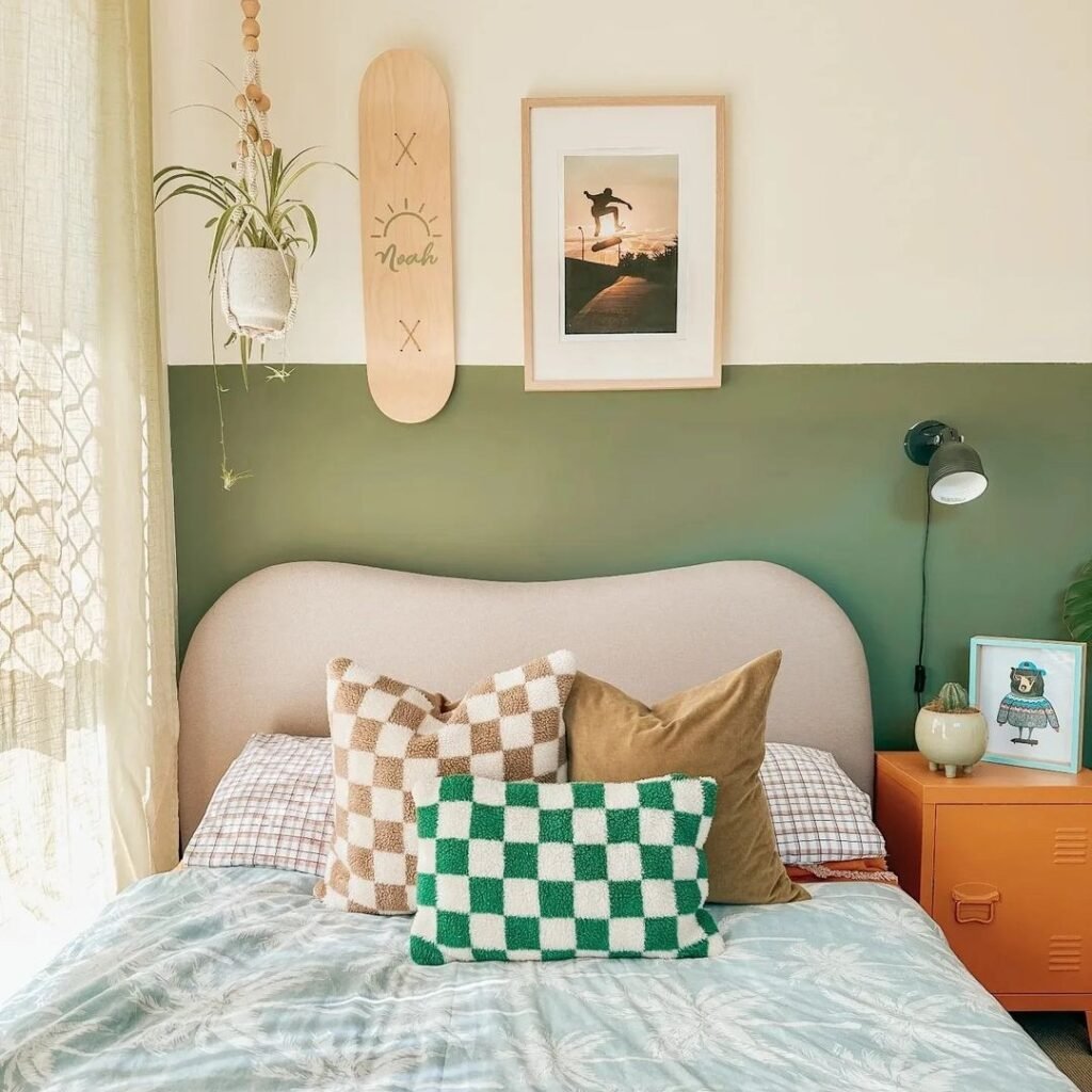 Green Bedroom Ideas
