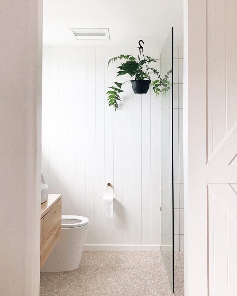 White Bathroom Ideas